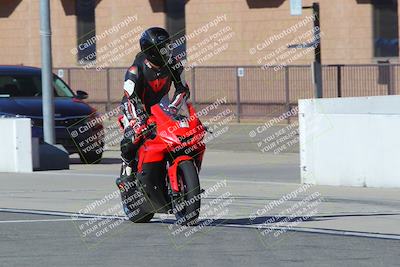 media/Nov-26-2022-Fastrack Riders (Sat) [[b001e85eef]]/Level 2/Session 1 Front Straight/